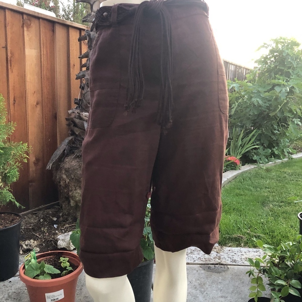 Linen Bermuda shorts with Crochet belt - Picture 9 of 12